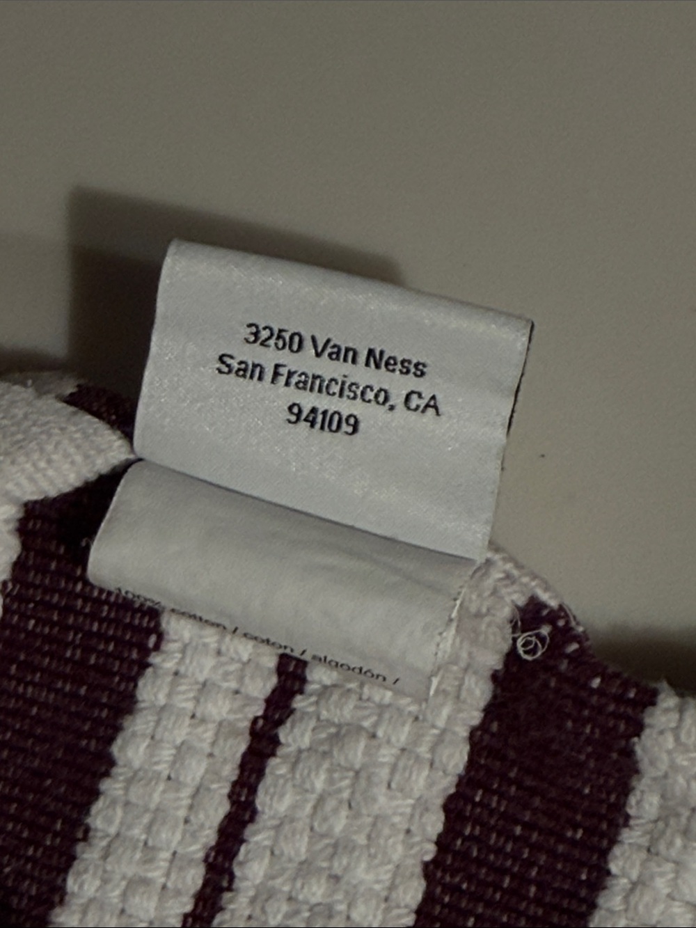 9 William Sonoma Striped Kitchen Towel Set - White & Burgundy - Picture 4 of 4